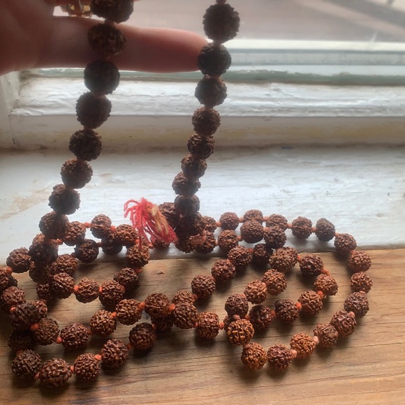 Seed Mala/ Meditation Necklace ♥️🌸 - Picture 3 of 3